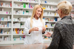 Pharmacist Medication Reviews 1 AdobeStock 261507821